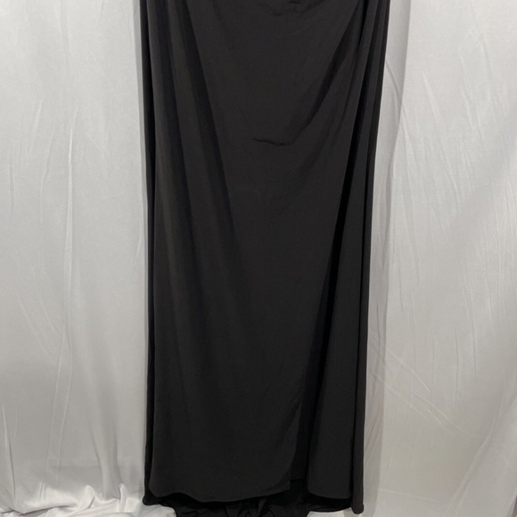 NEW $288 La Femme [ 8 ]‎ Ruched Jersey Trumpet Gown in Black - Picture 7 of 12